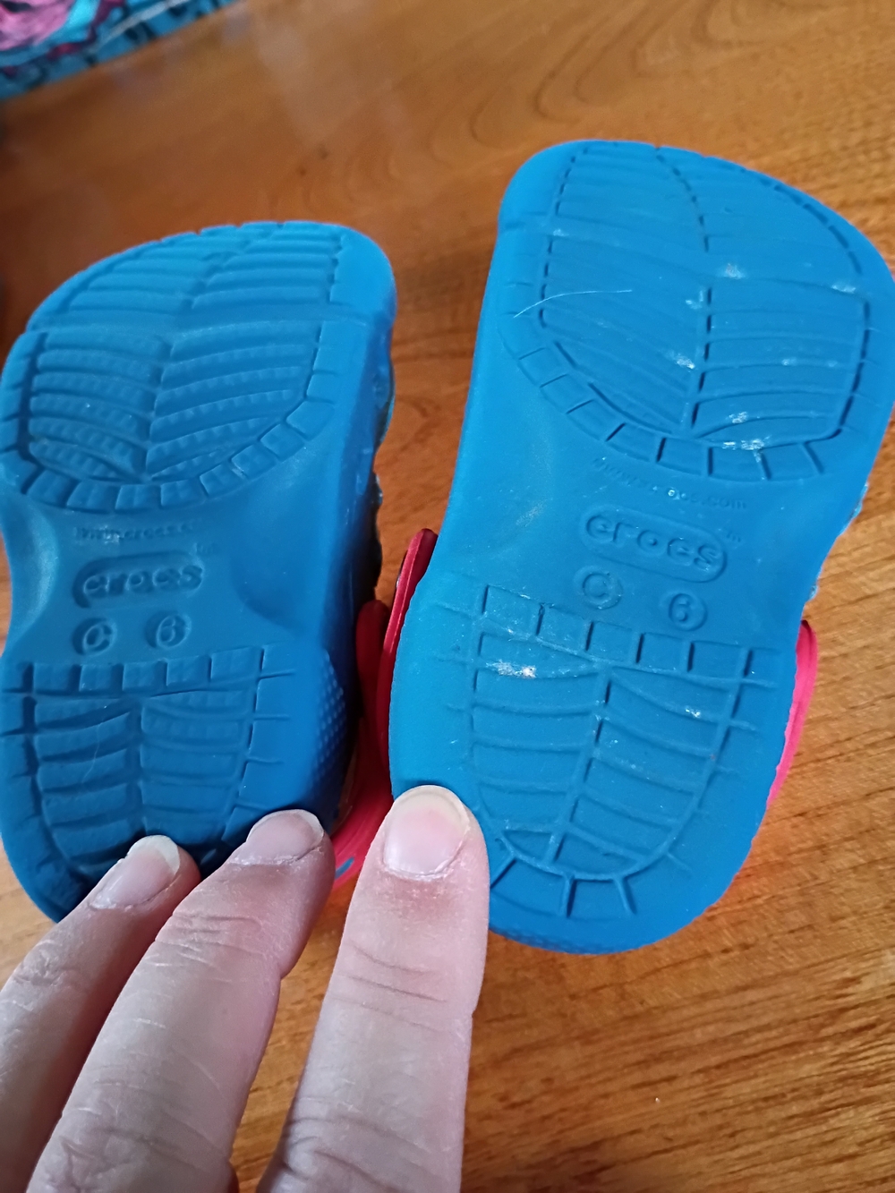 Toddler Paw Patrol Blue and Pink Kids Crocs - Character Slip-Ons Size 6 - Picture 5 of 5